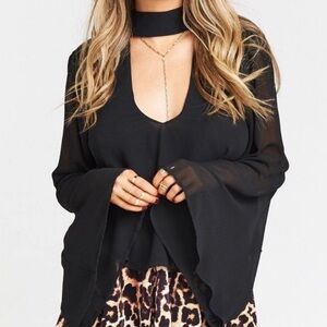 MUMU Brand - Rich Black Crop chiffon, laird Blouse with V-Neck and Bell Sleeves